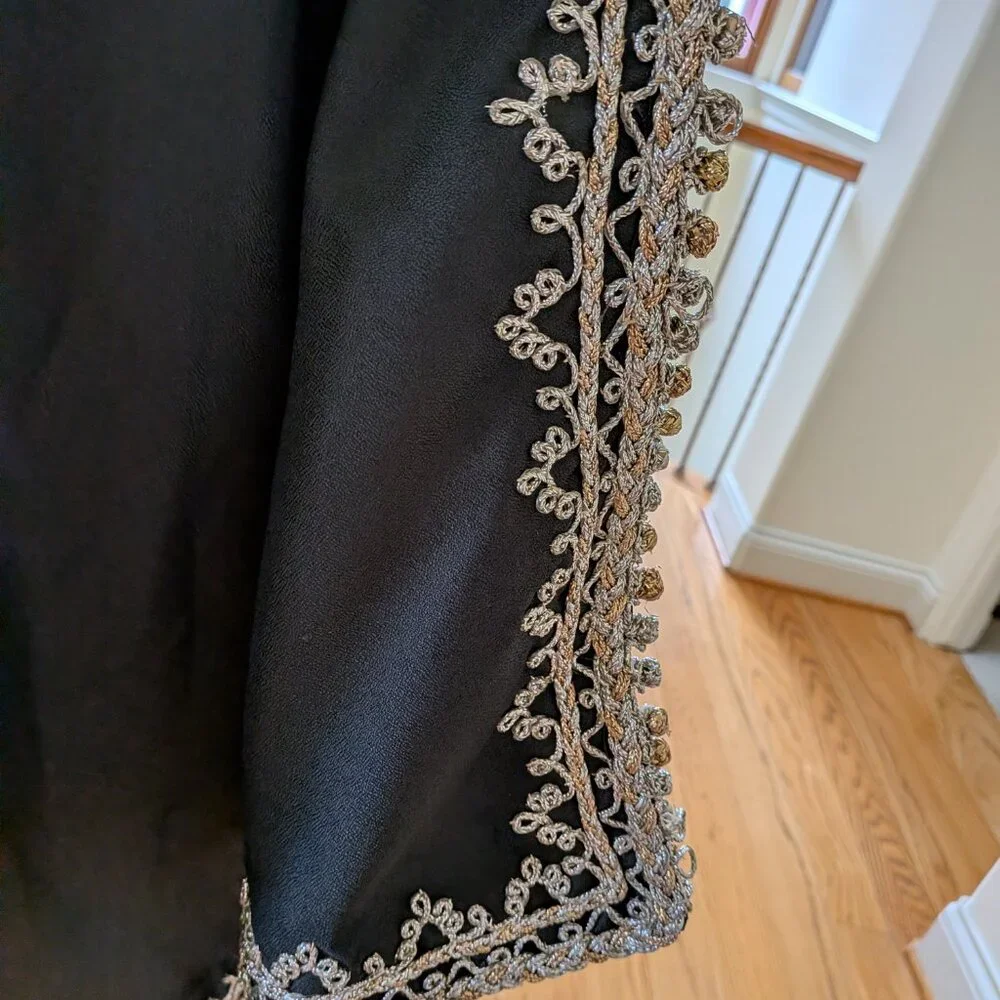 Stunning Elegant Egyptian Dress/ Coat with Ornate Gold & Silver Embellishment - Picture 6 of 9